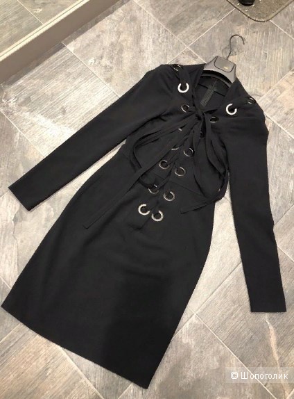 Шерстяное платье Givenchy на S/М