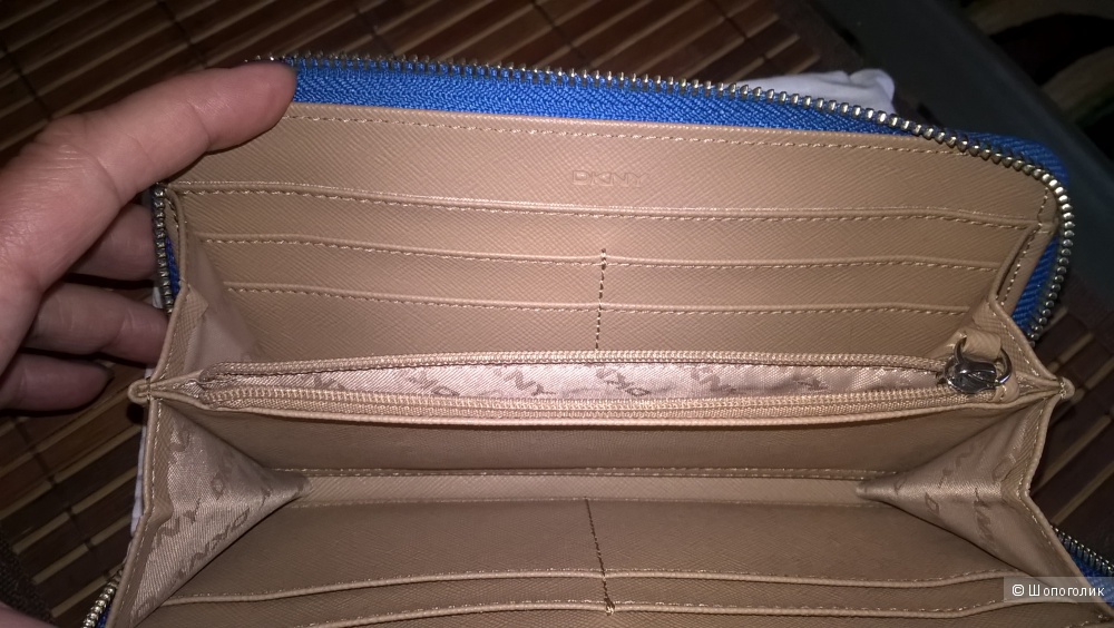 Kожаный кошелек DKNY,размер 19 см*11 см