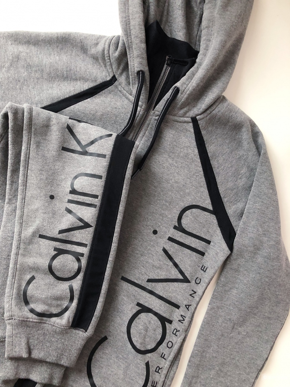 Костюм Calvin Klein, XS-S