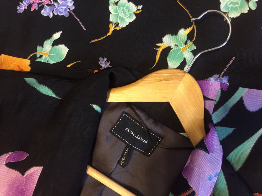 Блейзер с цветочным принтом River Island (EUR 38, UK 12, RUS 44-46)
