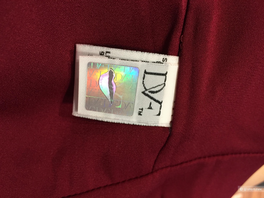 Платье Diane von Furstenberg. р.46
