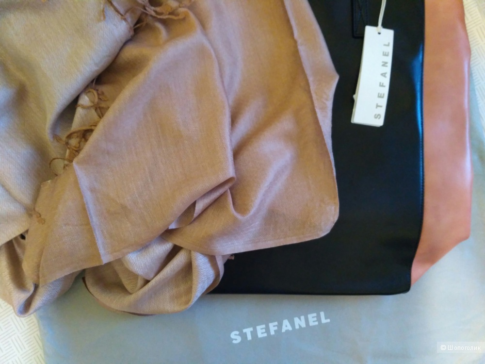 Набор из двух вещей: сумка Stefanel и платок