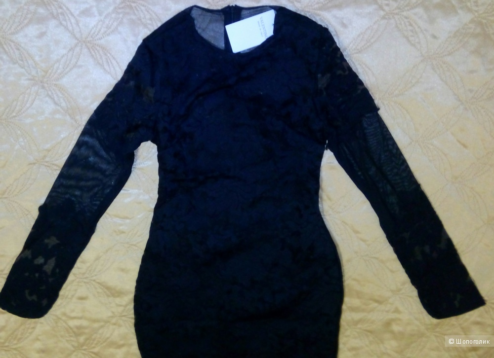 Платье Valentino 42 размер