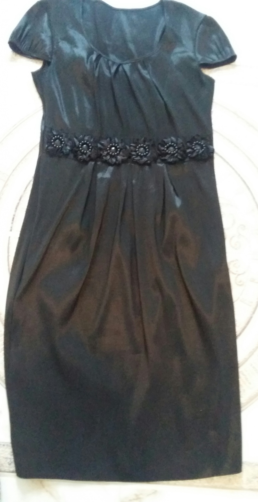 Платье issi, размер 42-46.