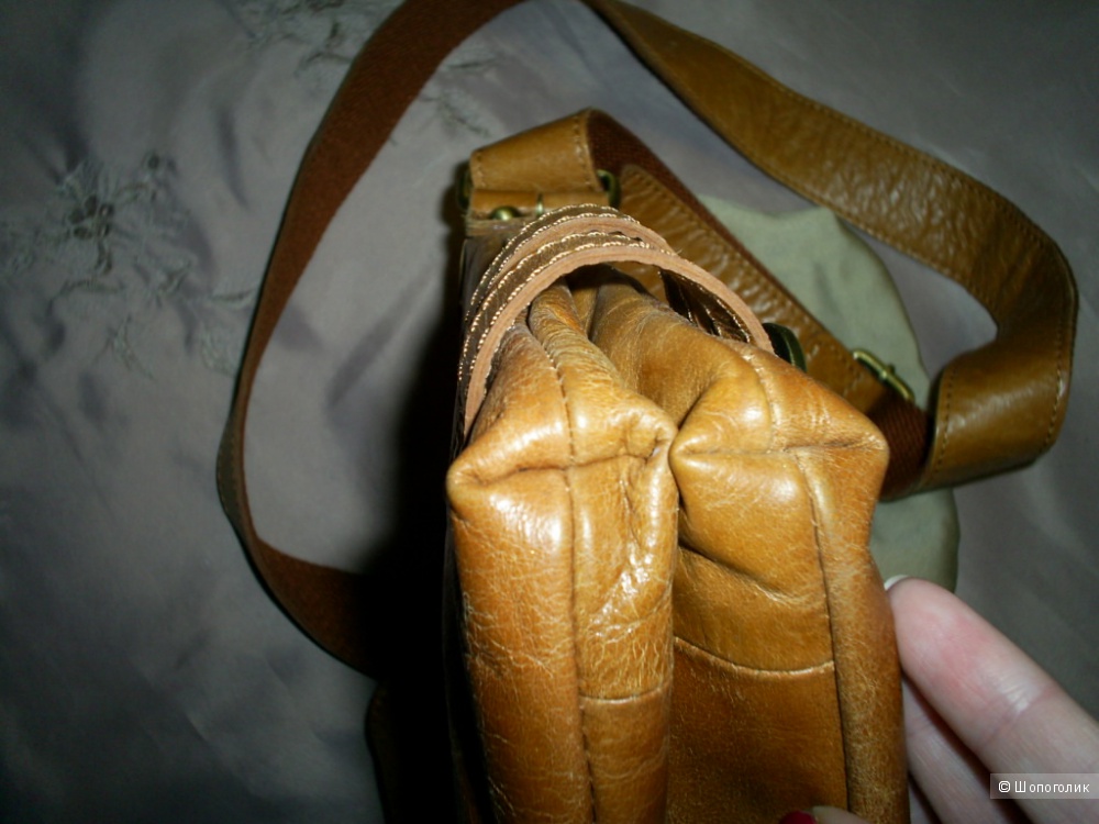 Сумка кроссбоди от Clarks 21-22 см.