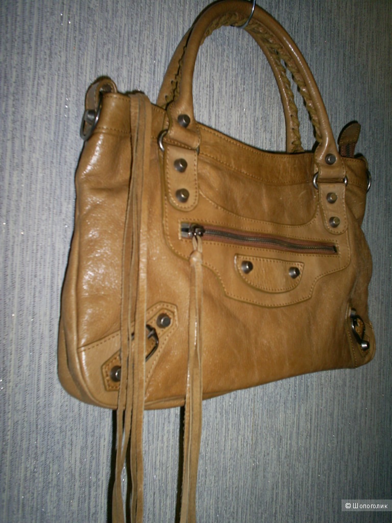 Сумка от Balenciaga 34-21-6 см.
