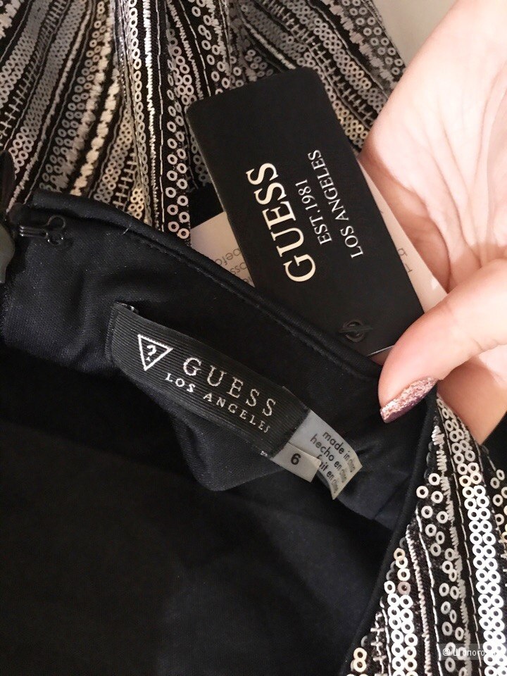 Платье от Guess M