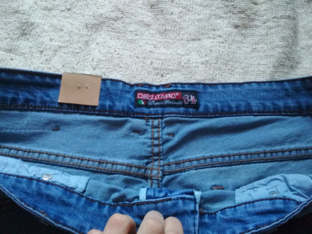 Джинсы Dsquared2 39