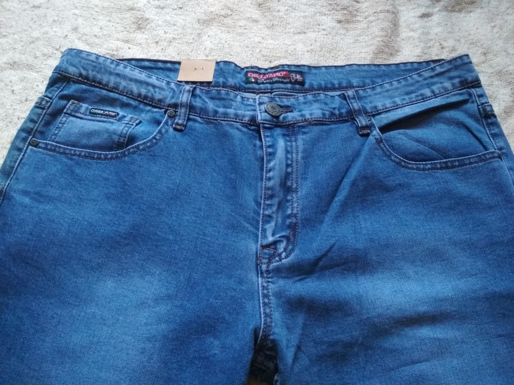 Джинсы Dsquared2 39