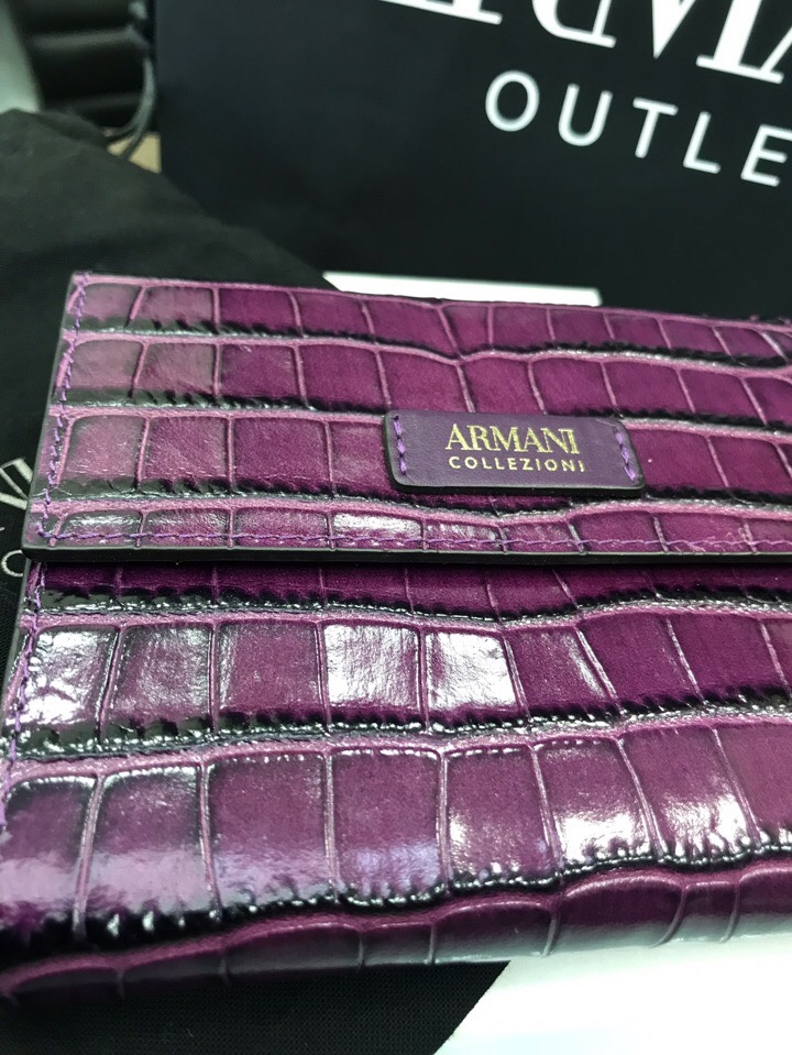 Кошелек женский Armani Collezioni, размер 13 см х 11 см