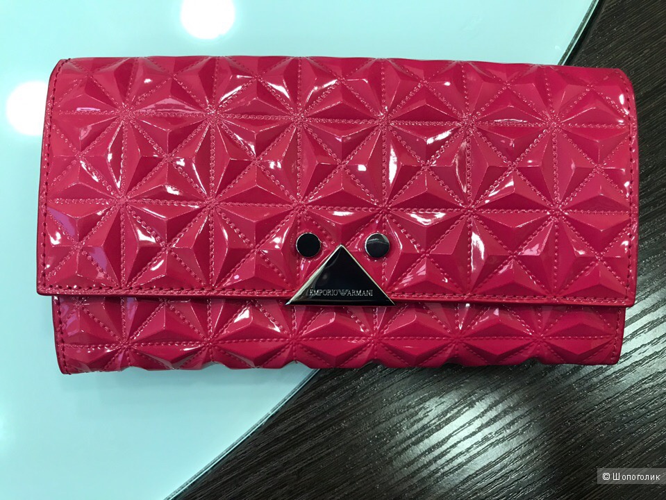 Кошелек женский Emporio Armani, размер 19 см х 10 см