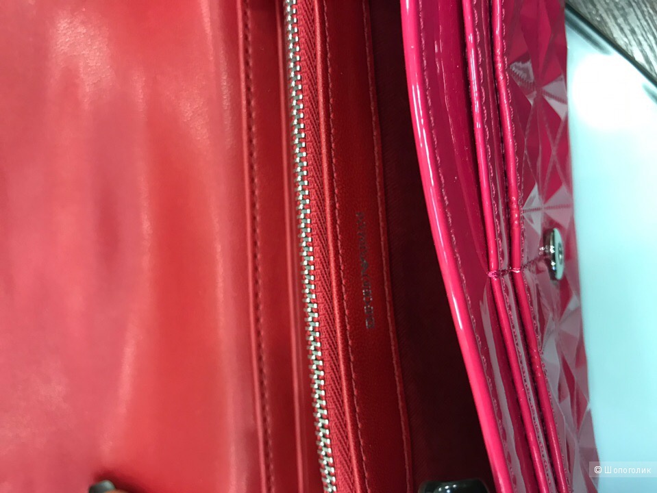 Кошелек женский Emporio Armani, размер 19 см х 10 см