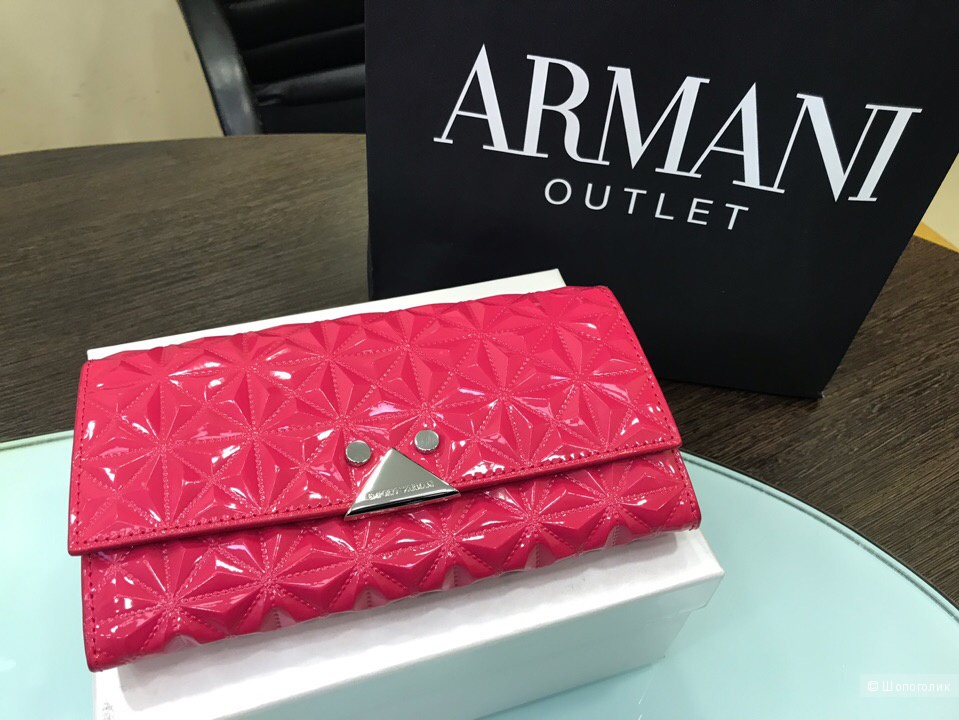 Кошелек женский Emporio Armani, размер 19 см х 10 см