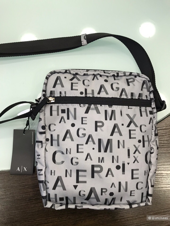 Сумка мужская Armani Exchange, размер 21 см х 25,5 см х 5,5 см