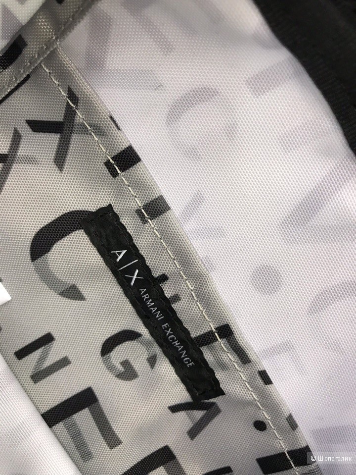 Сумка мужская Armani Exchange, размер 21 см х 25,5 см х 5,5 см