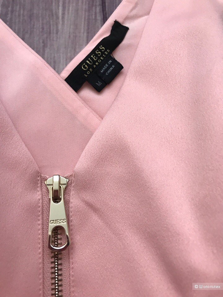 Платье от Guess М