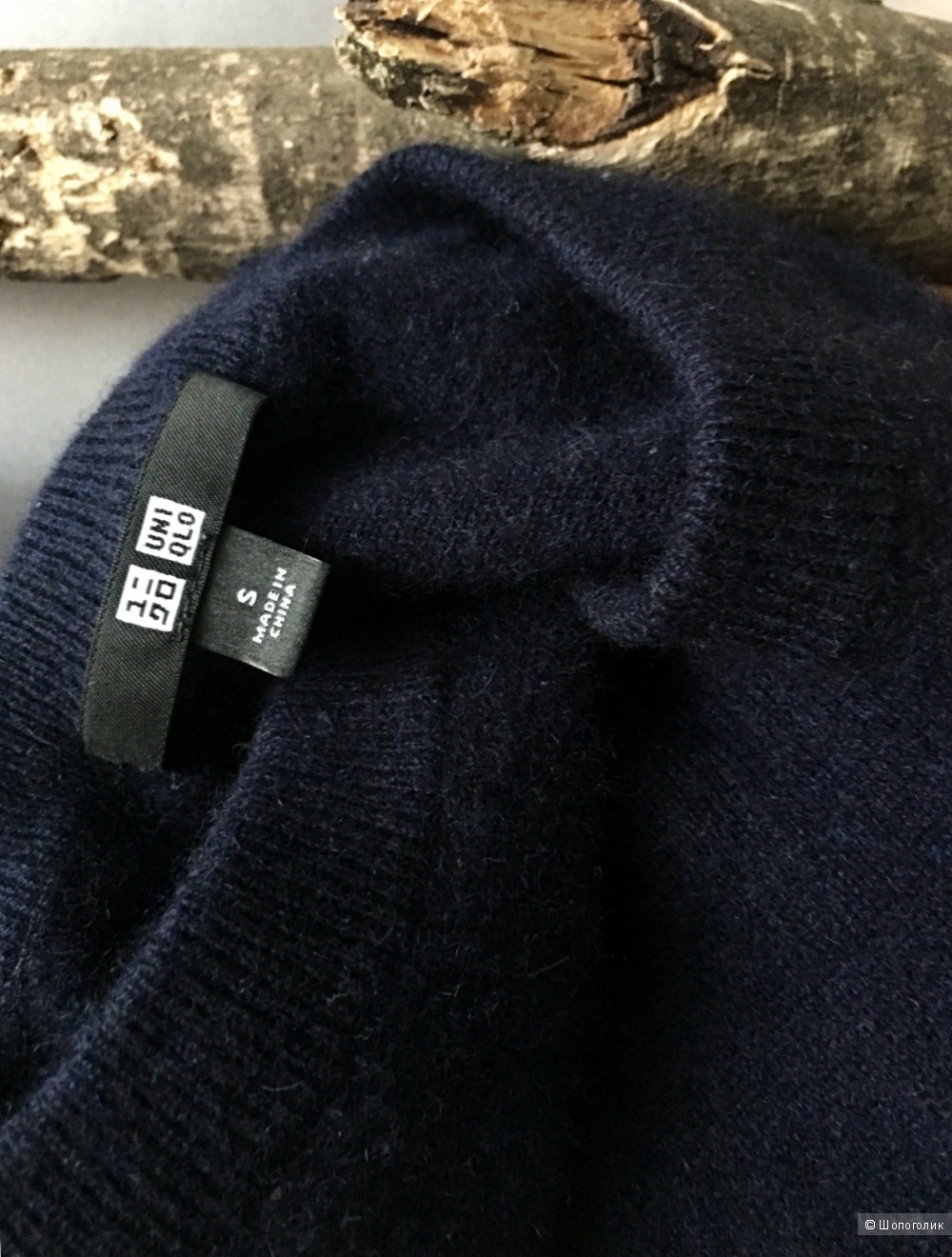 Пуловер Uniqlo. Размер S.