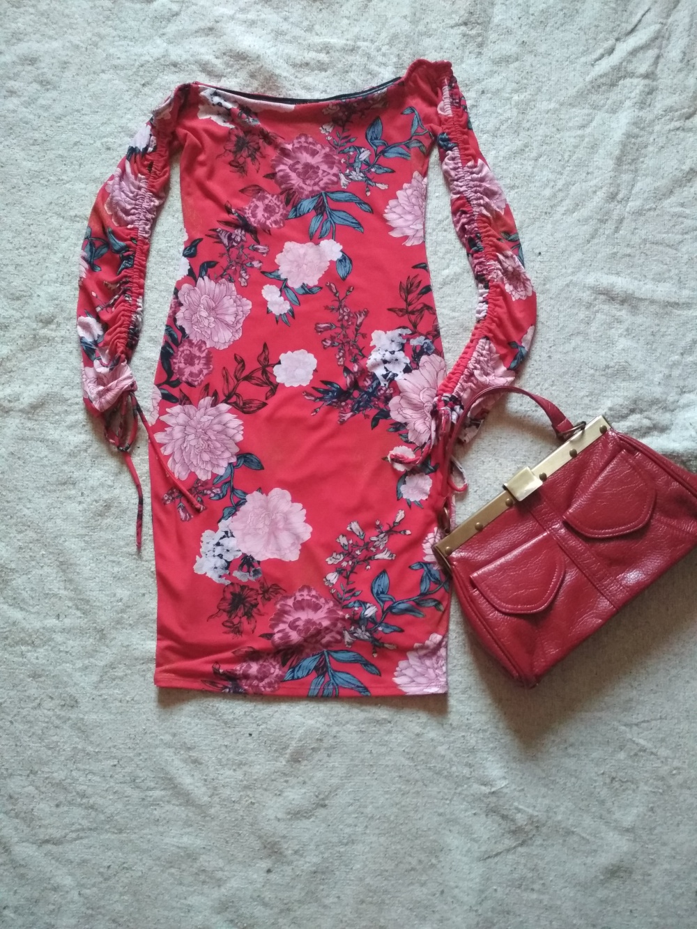 Платье Guess xs