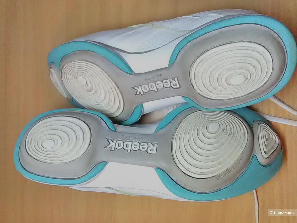 Кроссовки REEBOK.Размер 40