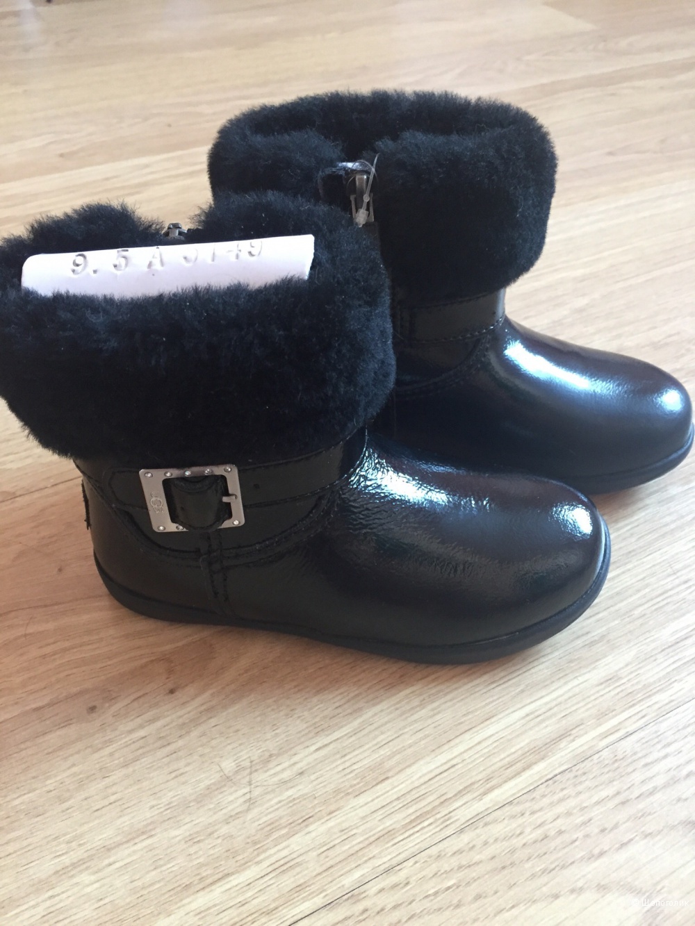 Сапожки Ugg 9.5 US