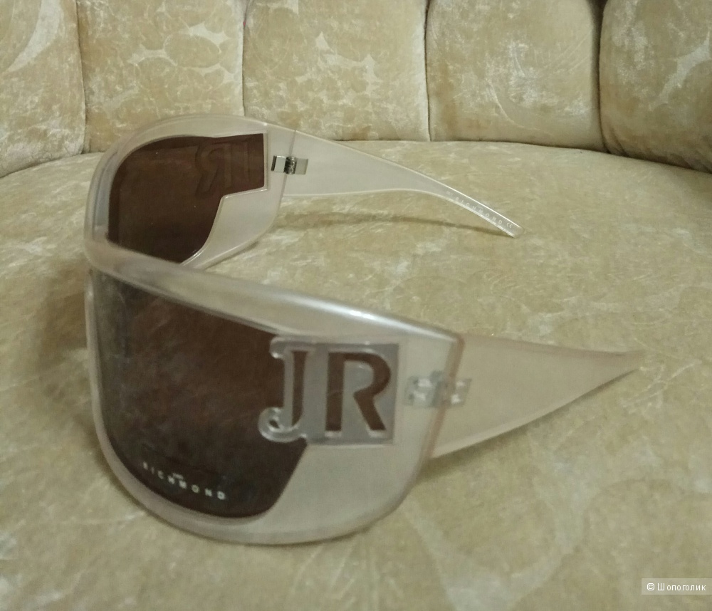 Солнцезащитные очки John Richmond,one size