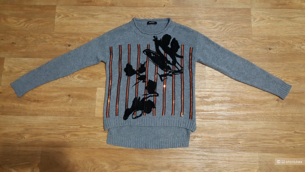 Красивый свитер Max&co,  размер S
