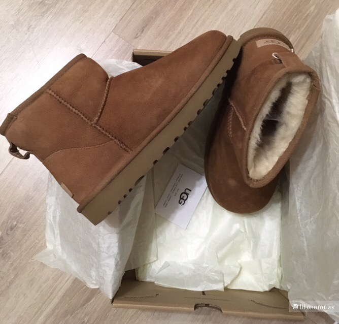 Короткие угги UGG Classic Mini II Boot , размер US8