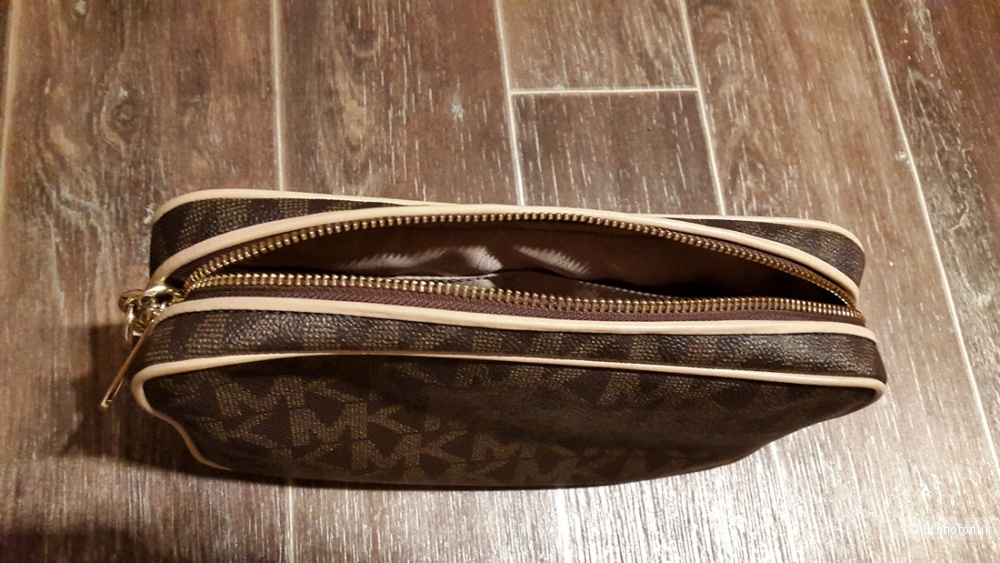 Сумка Michael Kors jet set travel large crossbody monogram