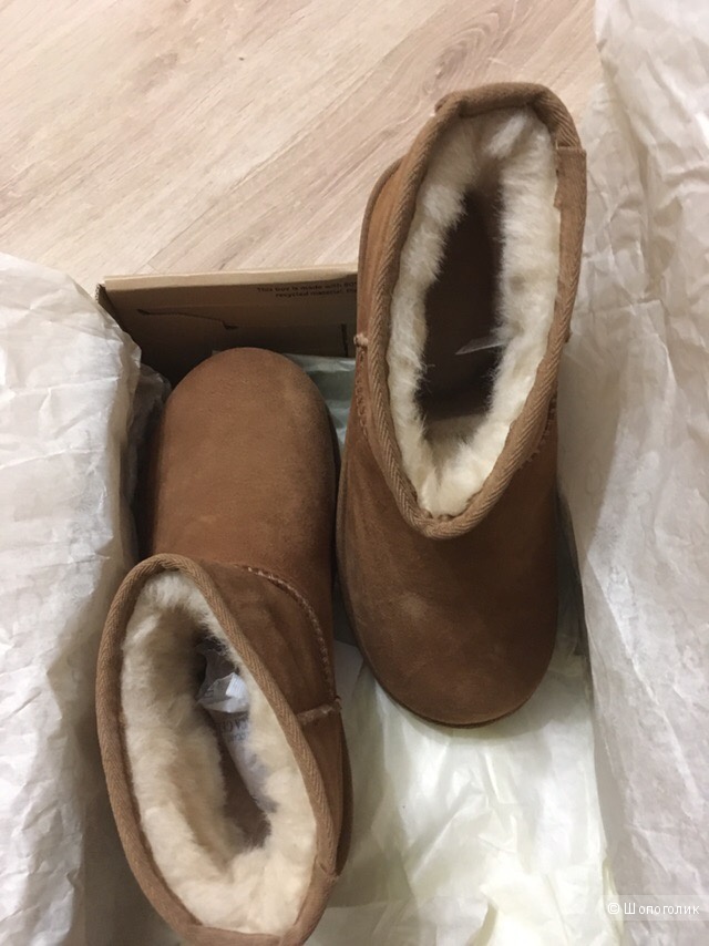 Короткие угги UGG Classic Mini II Boot , размер US8