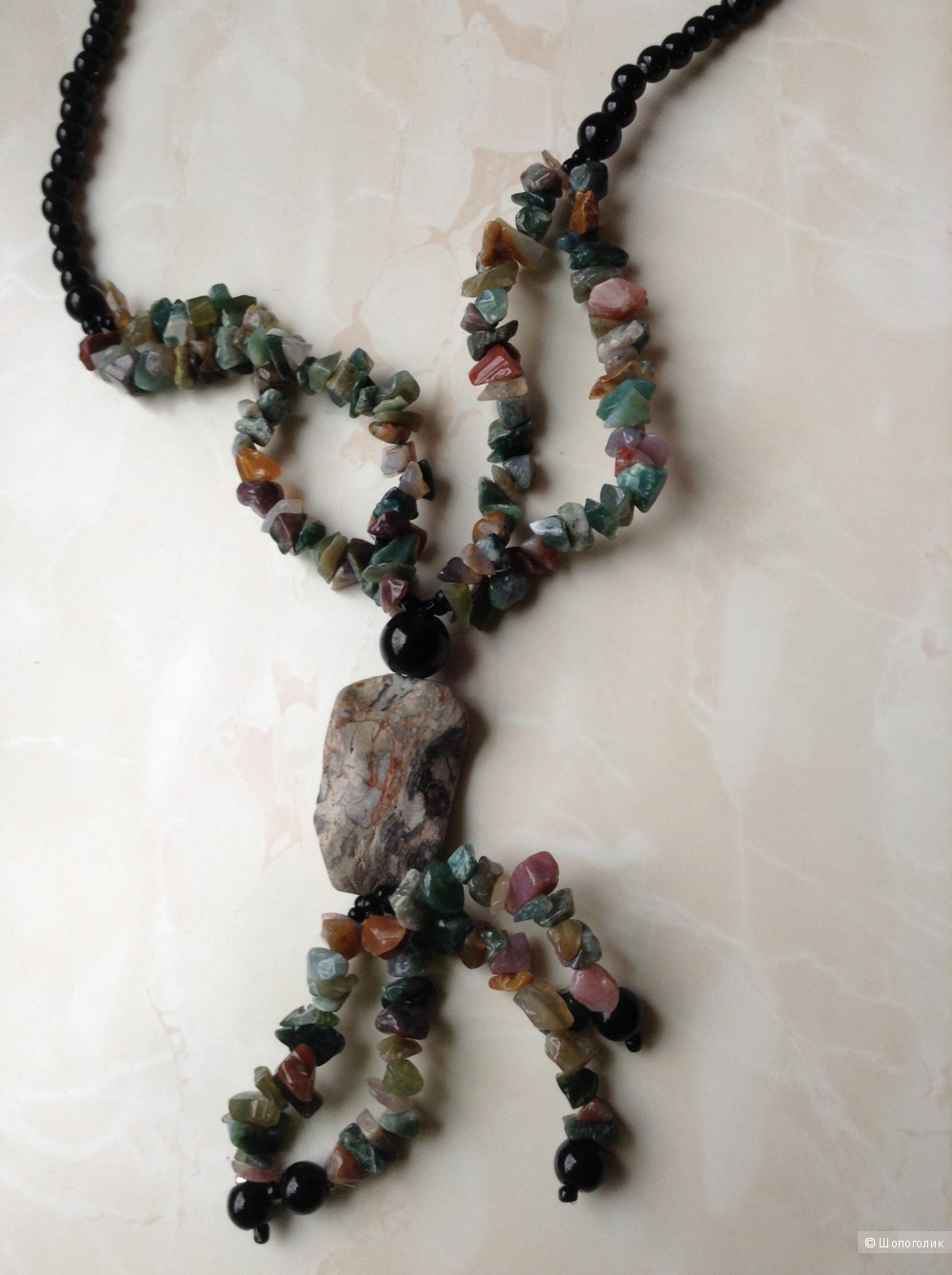 Ожерелье -колье из натуральных камней