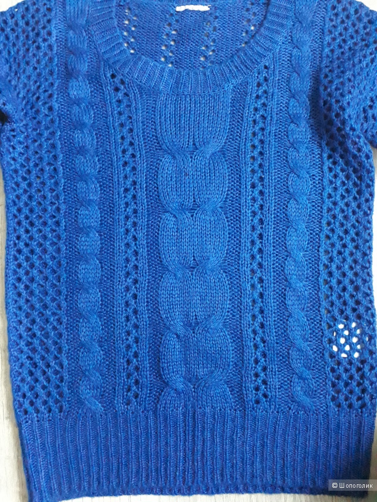 Вязанный свитер 42-44