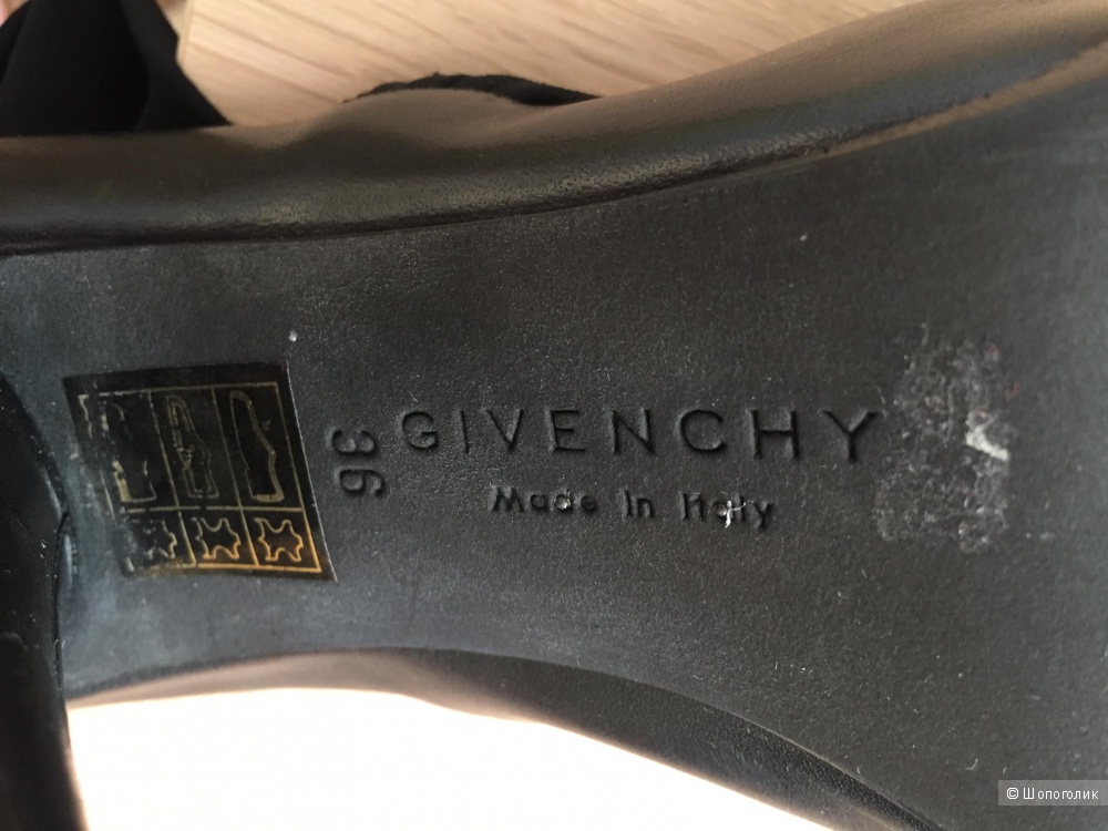 Босоножки Givenchy 36 размер