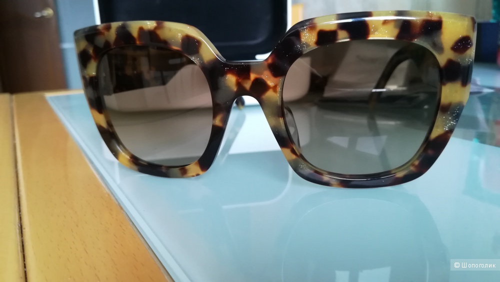 Солнцезащитные очки  MARC JACOBS