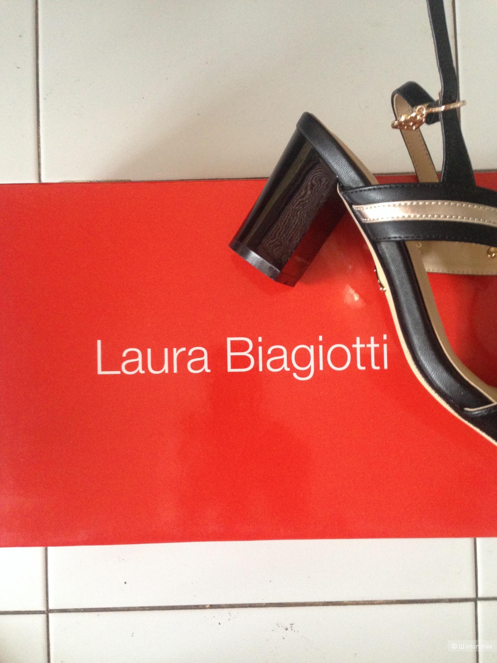 Босоножки Laura Biagiotti, 37 размер