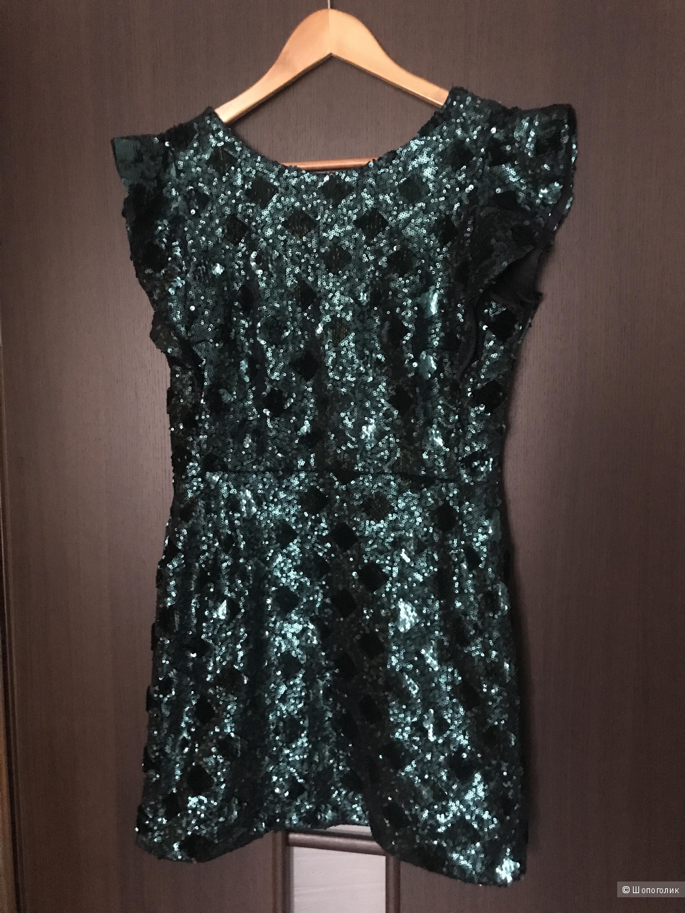 Платье в пайетках Zara