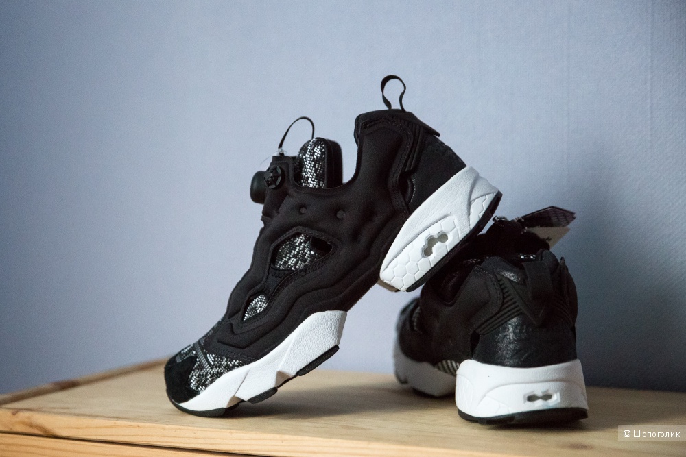 Кроссовки Reebok Classic InstaPump Fury GT размер 40.5 9.5 американский