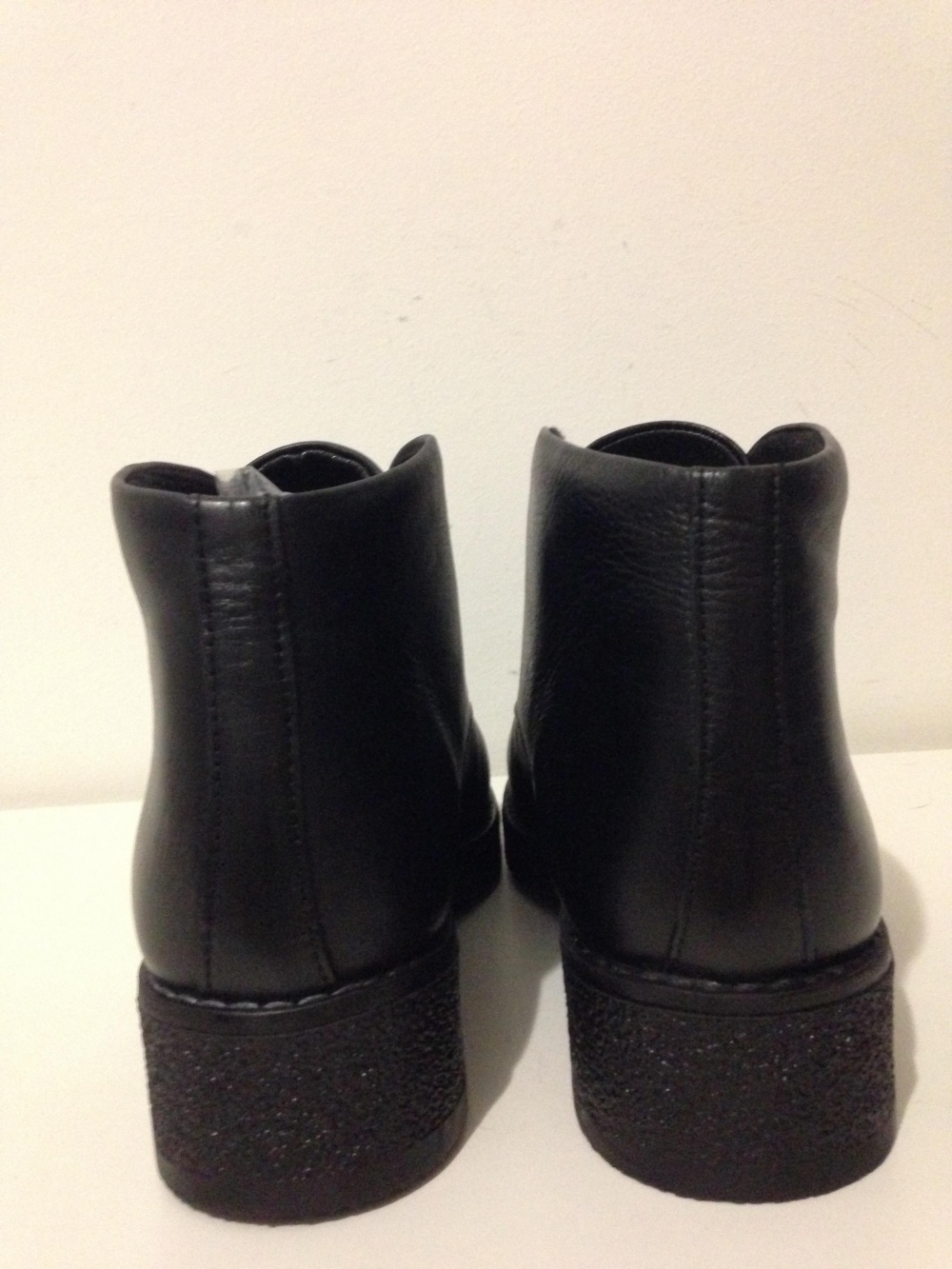 Ботинки " Pierre Cardin ", 38 размер