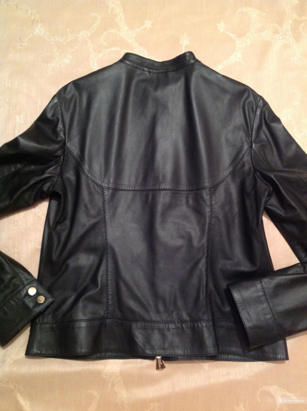 Кожаная куртка Ferre Milano, на 48-50-52