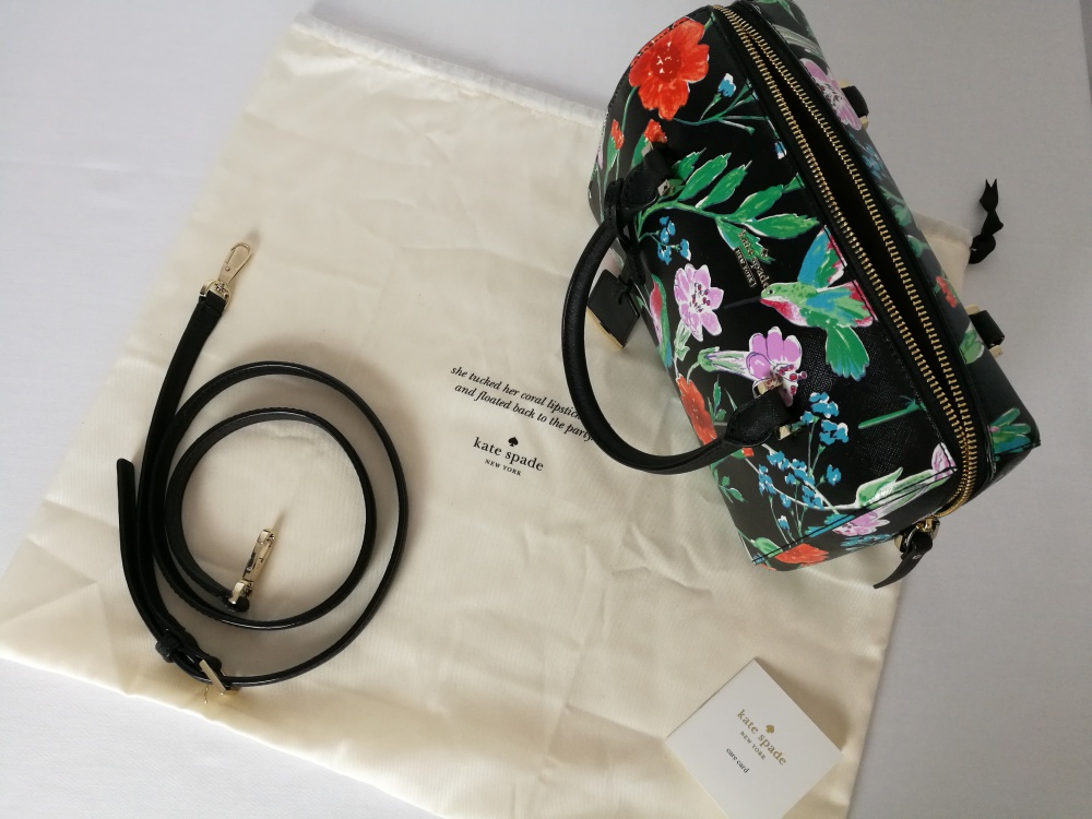Сумка kate spade new york.