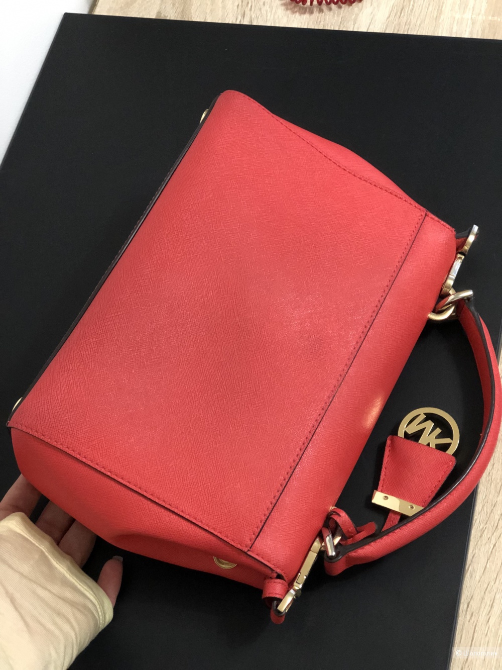Michael Kors Ava Small Coral Reef