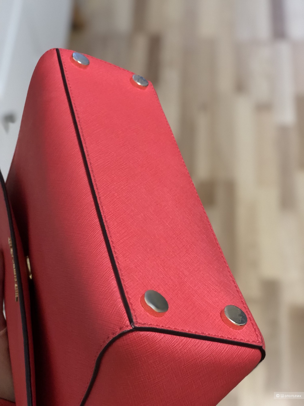 Michael Kors Ava Small Coral Reef
