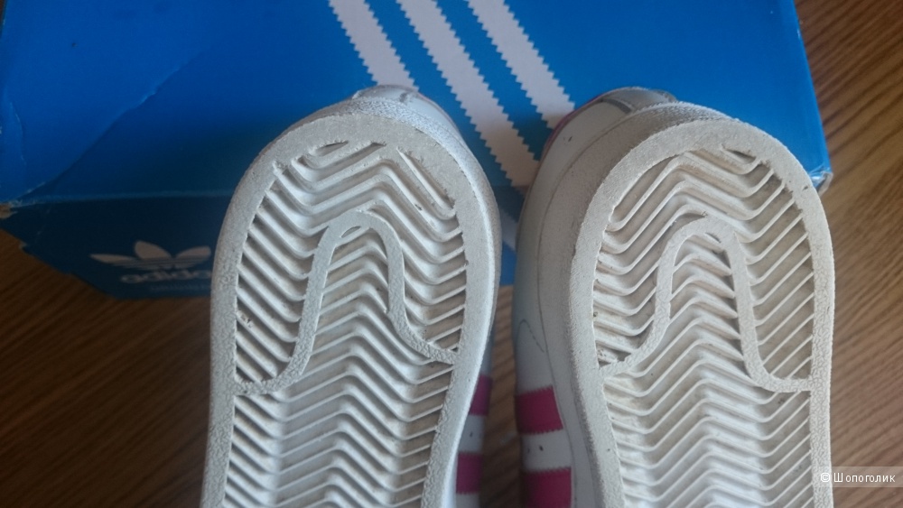 Кроссовки Adidas Superstar размер 33