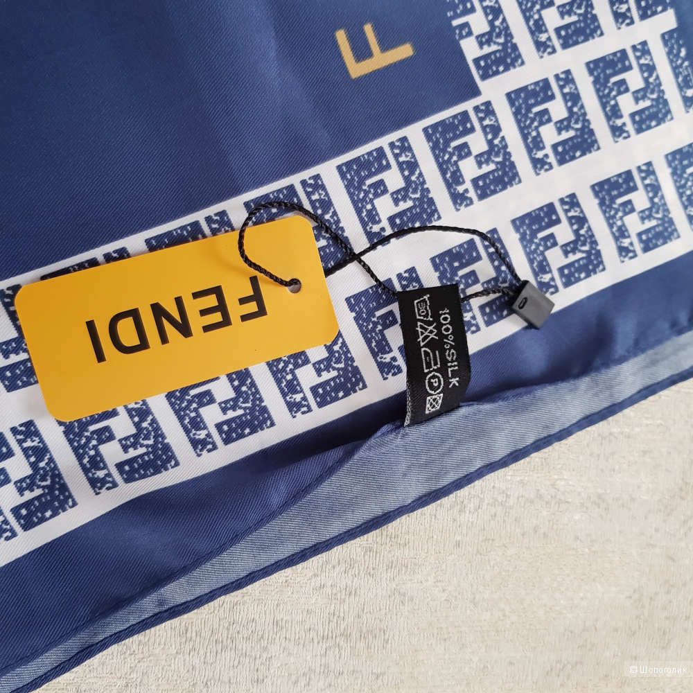 Платок Fendi 90х90 см