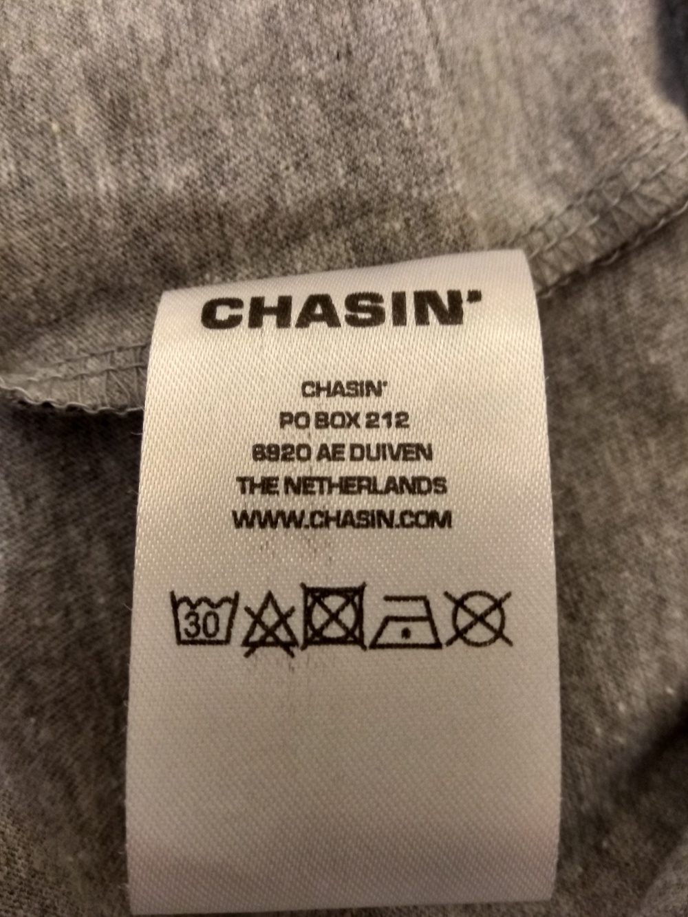 Новая футболка размер M, фирма Chasin (Нидерланды)