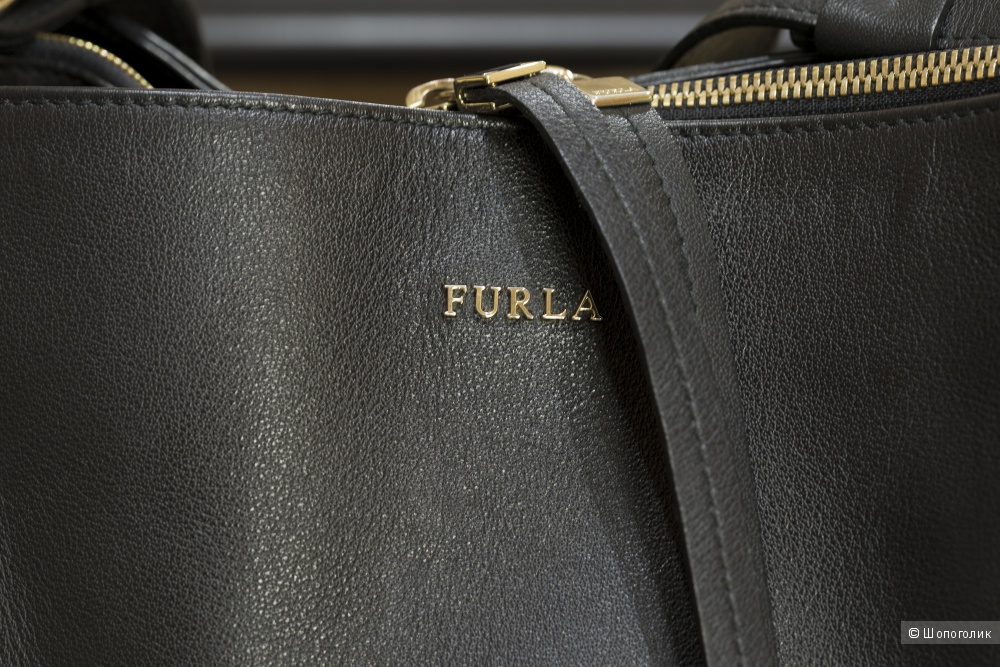 Сумка-хобо женская Furla Twiggy, medium.