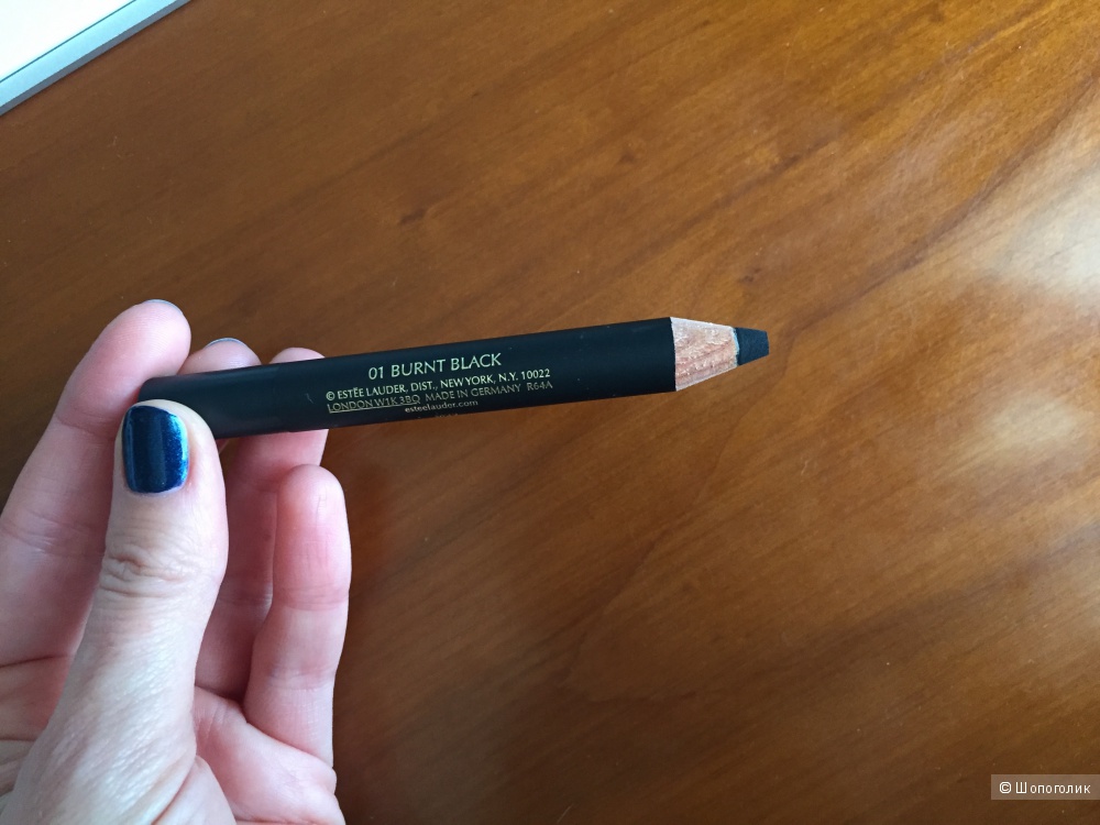 Пудровый карандаш-тени для глаз Estee Lauder оттенок 01 Burnt Black