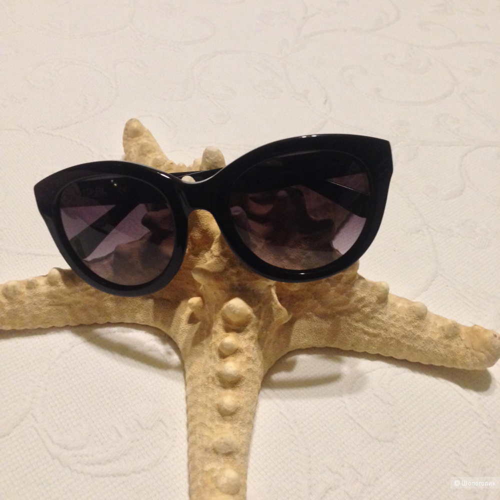 Солнцезащитные очки Karl Lagerfeld