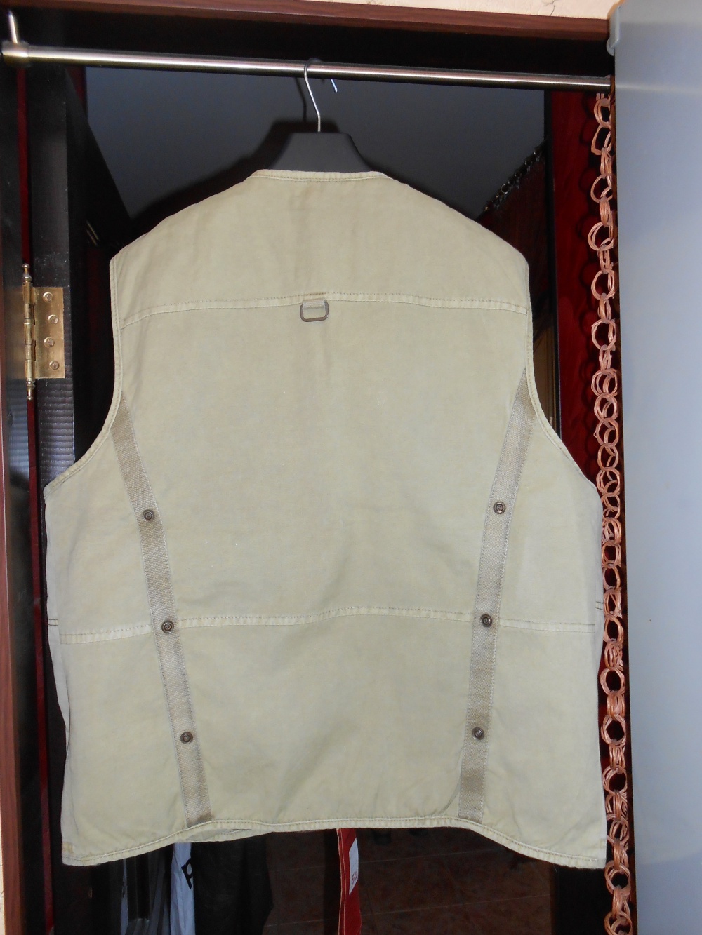 Жилет мужской B.W.CHENG WEAR , р. 56 - 58