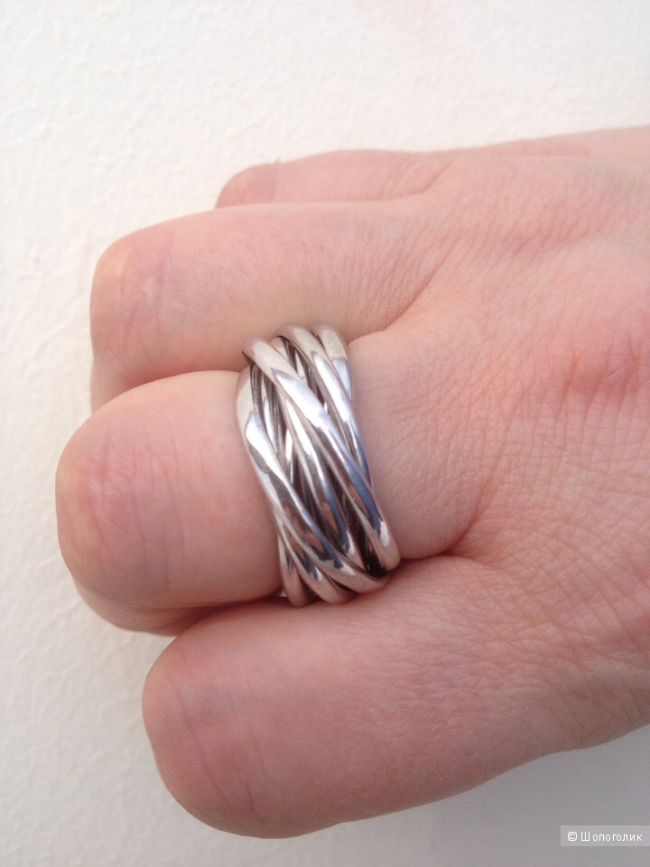Серебрянное кольцо,21 размер