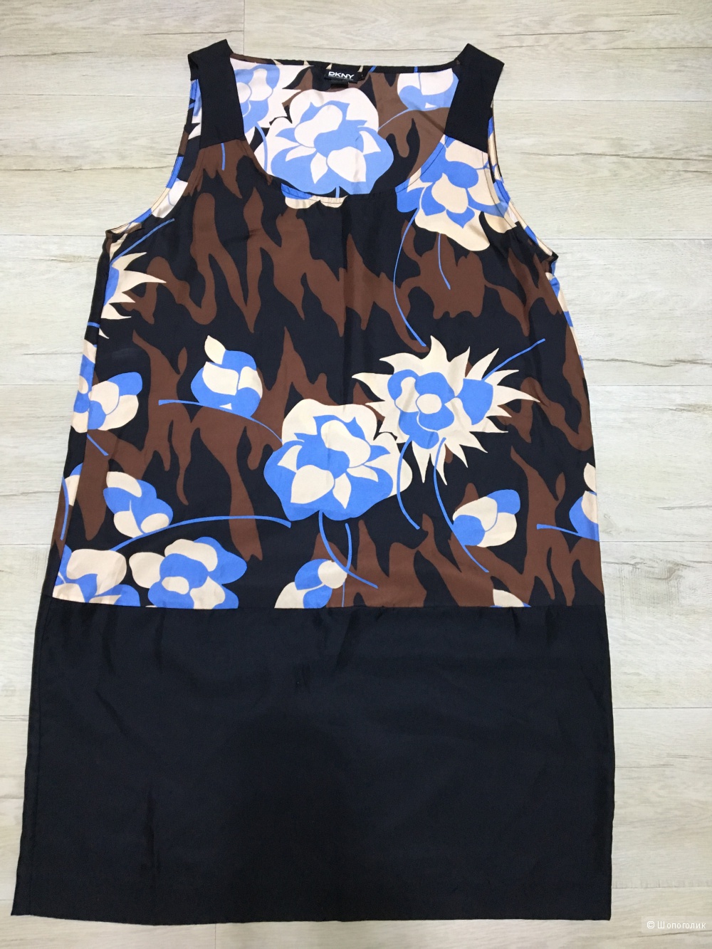 Платьe DNKY 48-50 размер